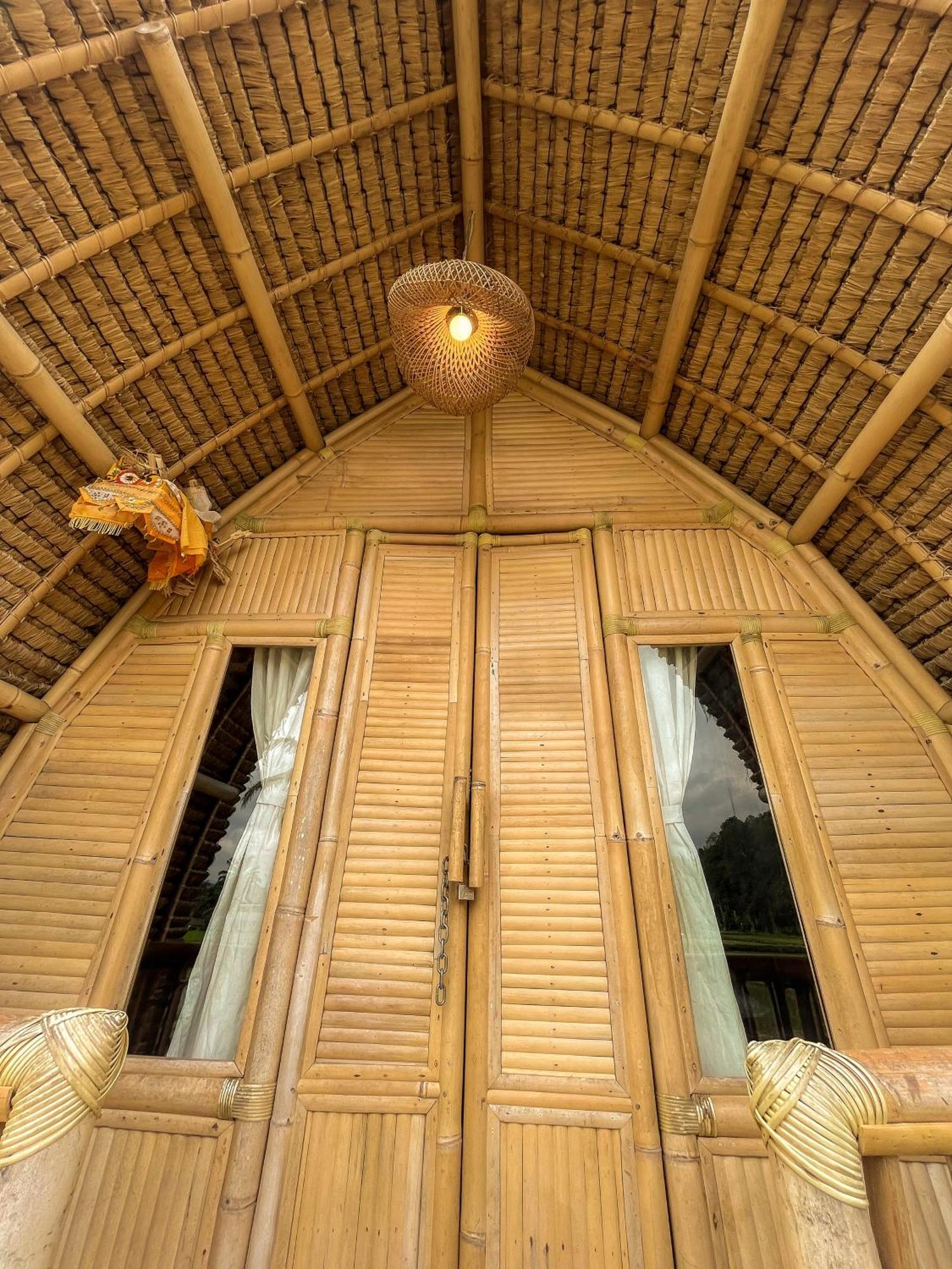 Kawig Bamboo House - Ricefield View, Eco Bamboo Home 탐파크시링 외부 사진