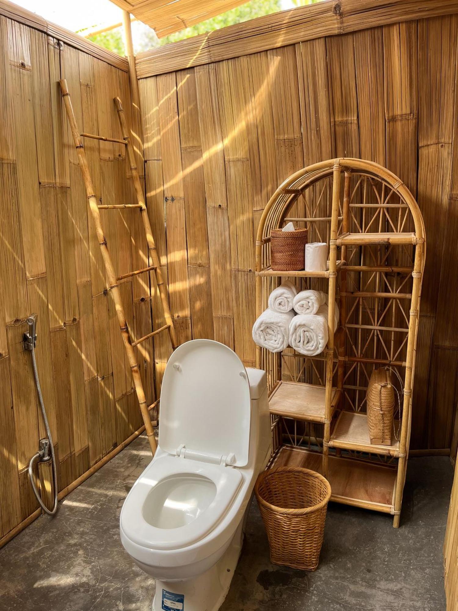 Kawig Bamboo House - Ricefield View, Eco Bamboo Home 탐파크시링 외부 사진