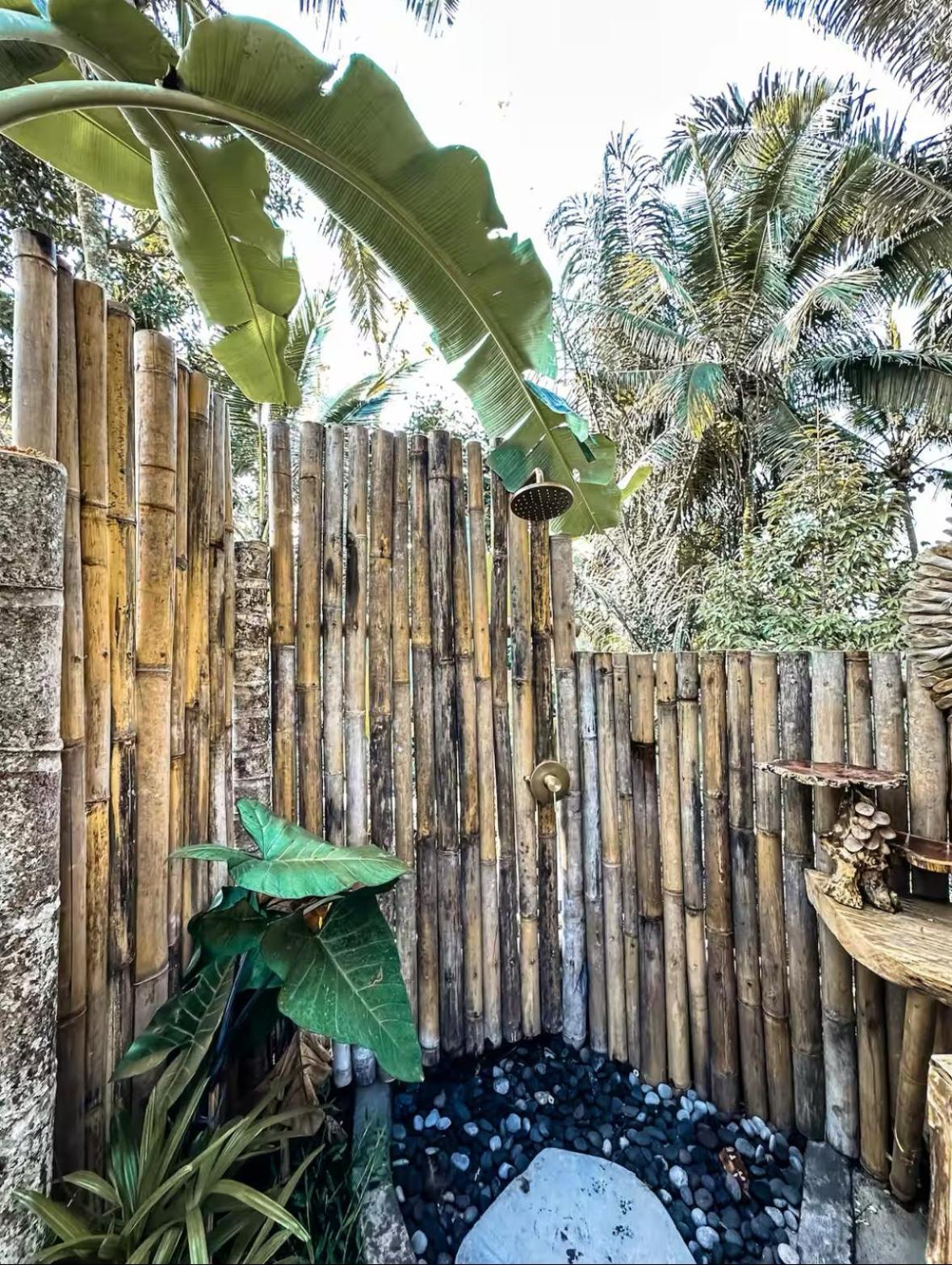 Kawig Bamboo House - Ricefield View, Eco Bamboo Home 탐파크시링 외부 사진