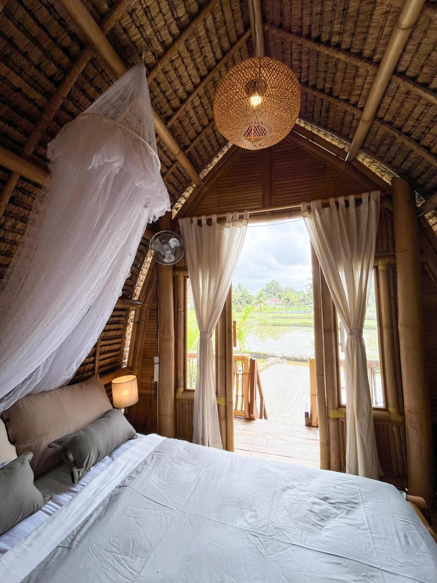 Kawig Bamboo House - Ricefield View, Eco Bamboo Home 탐파크시링 외부 사진
